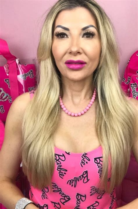 The Uks Oldest Barbie Has Just Had Her 150th Cosmetic Surgery Metro News