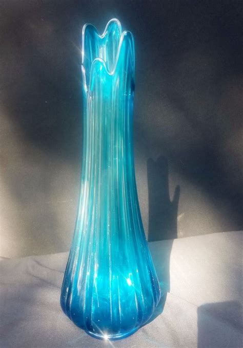 Viking Ribbed Glass Vase Mid Century Blue Stretch Swung Vtg 19 5 Tall Approx Viking