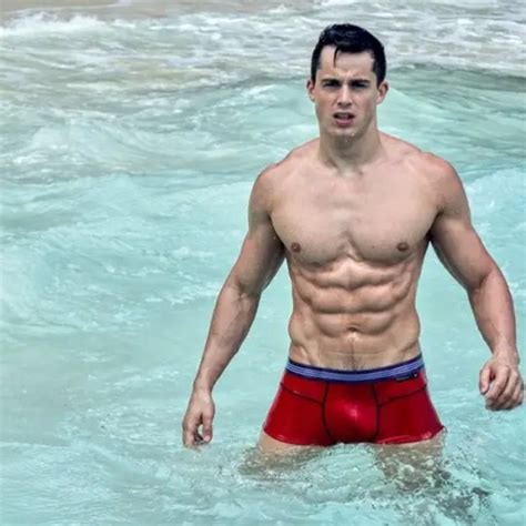 Omg Its Only Monday So Heres Pietro Boselli Swimming In Wet Skin
