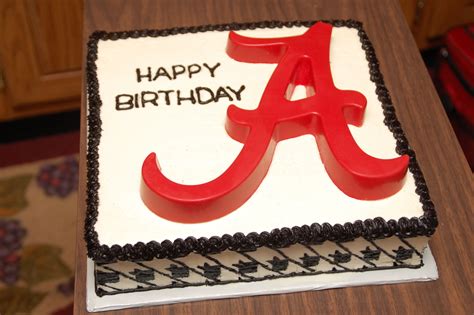 Alabama Birthday Alabama Birthday Cakes Birthday Cake Roll