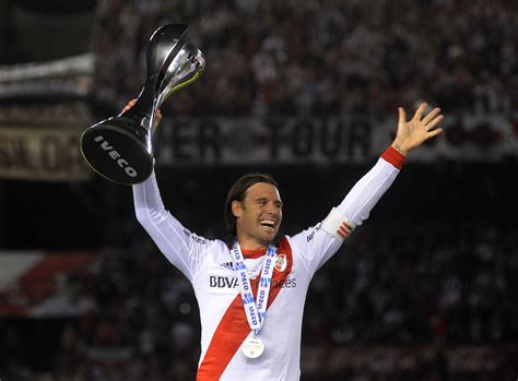 Fernando cavenaghi y el chori dominguez en animales sueltos. Cavenaghi: 100 goles con River - Taringa!