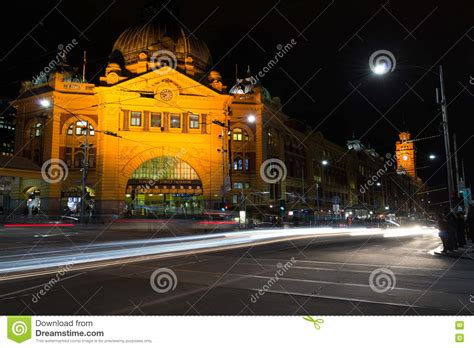 Flinders Street Station In Melbourne With Traffic At Night Stock Image
