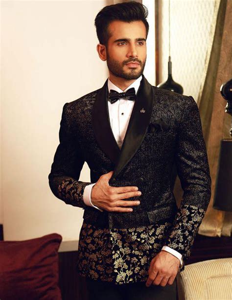 Tenu Suit Suit Karta Ideas And Inspiration For Choosing Men Suits For Wedding
