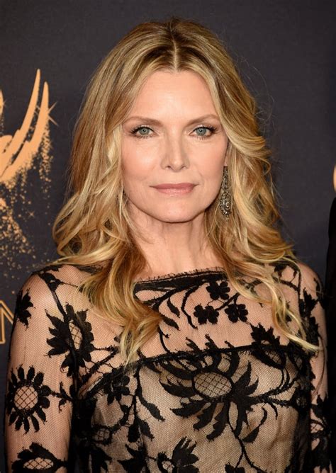 Michelle Pfeiffer Celebrity Hair And Makeup At The Emmy Awards 2017