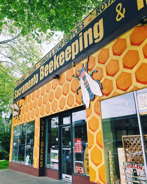 Sacramento Beekeeping store where you can sample local honey and buy