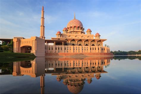 The Most Beautiful Mosques In The World Get The Latest Updates About