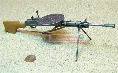 1 6 Scale Figure Dragon Ww2 Soviet Ukranian Lmg Light Machine Gun 70301