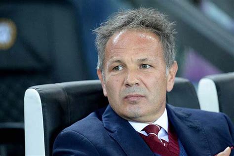 Ecco i rossoneri a disposizione per i quarti di finale di coppa italia questo, al termine della rifinitura a milanello, l'elenco dei 21 rossoneri convocati da mister pioli per la. Milan-Torino, sonoo 24 i convocati di Mihajlovic: tutti a ...