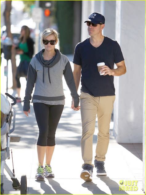 Reese Witherspoon S Son Tennessee Is Growing Up So Fast Photo Jim Toth Reese