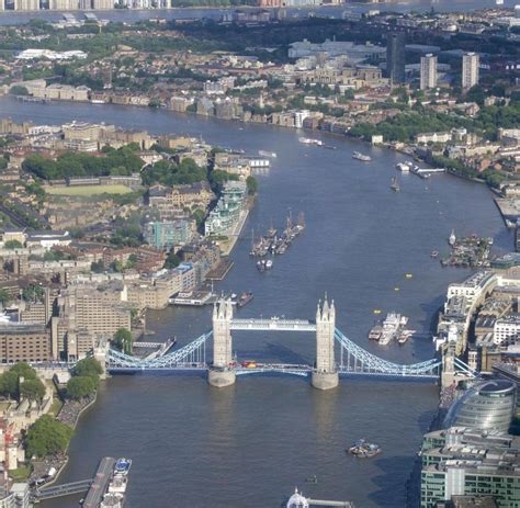 Ausstellung: 1700 Jahre lang hatte London nur eine Brücke - WELT