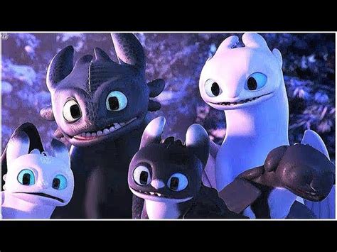 First, he misses his friend toothless; Toothless & Night Lights Christmas Holiday Special | HOW ...