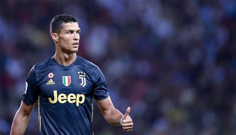W/ documents, calls/photos of cia agents. Cristiano Ronaldo's Shocking Juventus Salary REVEALED ...