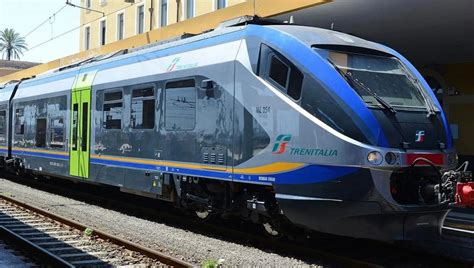 Trenitalia Da Bari A Lecce In Unora E 25 Minuti Via Al Treno Prime