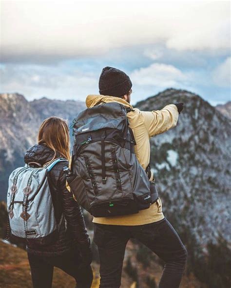 35 Anniversary Ideas To Bring You Closer Together Lifehack Hiking