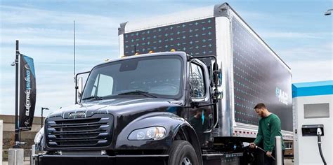 Daimler Truck Adds Medium Duty Electric Truck New Power Progress