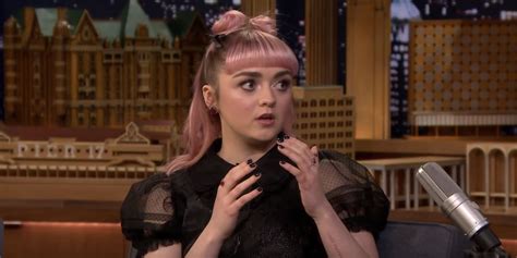 Maisie Williams Dans Lémission The Late Show With Jimmy Fallon