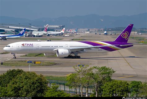 Hs Tkw Thai Airways International Boeing 777 3d7er Photo By Lukas Koo