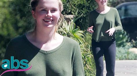 Ireland Baldwin Goes Braless And Makeup Free In Los Angeles Abs Us Daily News Youtube