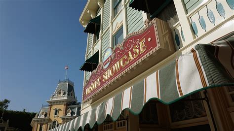 The Shops Of Main Street Usa Disney Showcase Disney Parks Blog