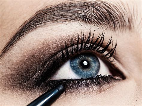 16 Best Eyeliners For Your Waterline 2022 Ipsy