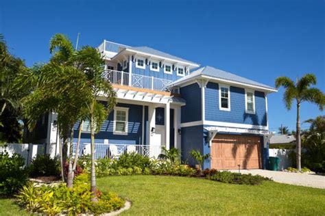 20 Best Places To Live In Florida Blue Houses Exterior Beach Style