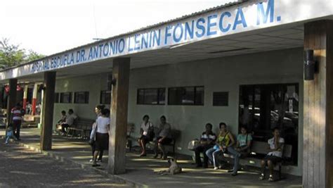 Cirujano Del Hospital Lenín Fonseca Renuncia En Solidaridad Con Médicos