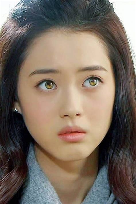 K Pop Idols And Celebrities With The Prettiest Eyes Dont Stare Too