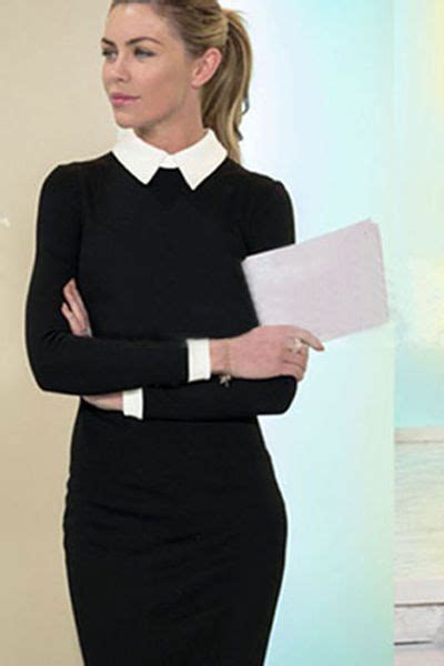 Fashion Trends Classic Flattering Black Dress With White Collar
