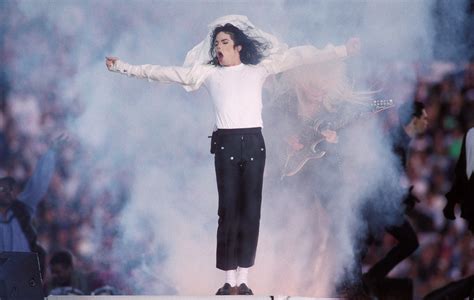 Socks Worn By Michael Jackson During His First Ever Moonwalk Expected