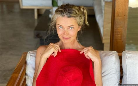 Paulina Porizkova Posts Crying Selfie As She Reveals Struggle To Trust After Being Betrayed
