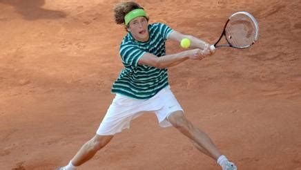 Feb 16, 2021 · the woman carrying alexander zverev's baby has dropped a bomb on his recent claims they're harmoniously awaiting the impending arrival. Tennis, Zverev guida i 7 baby terribili - La Gazzetta dello Sport