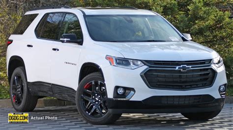 What is the safety rating on a 2023 Chevy Traverse?