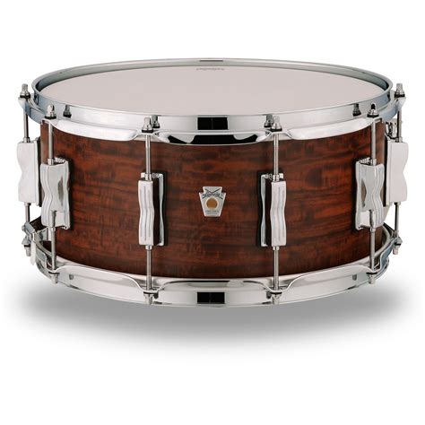 Ludwig Standard Maple Snare Drum With Aged Chestnut Veneer 14 X 65 In
