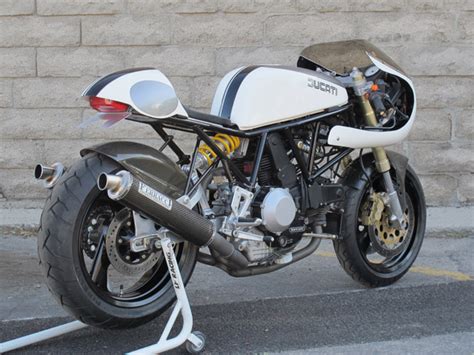 Find great deals on ebay for ducati monster cafe racer kit. Ducati 900ss Low Pipe - RocketGarage - Cafe Racer Magazine