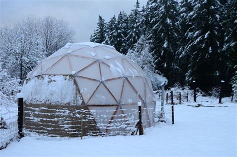 Snow Dome The Easydome In After A Late Spring Snow Storm Geodesic