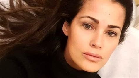 Samantha de grenet is a 50 year old italian actress. Samantha De Grenet: "Sono stata male, mi sono operata, ma ...