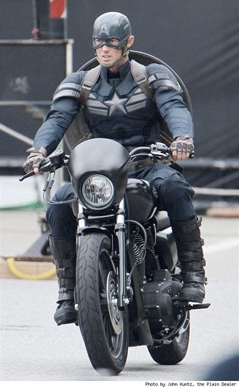 Capitán américa y el soldado del invierno. New 'Captain America: The Winter Soldier' Set Pics Show ...