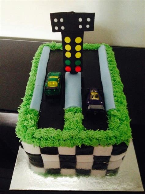 Drag Strip Cake By Mitchies Cupcakes And Cakes Racing Cake Race Car