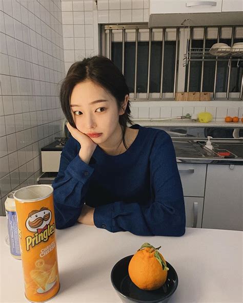 화민 Hwamin Foto Dan Video Instagram In 2020 Korean Aesthetic