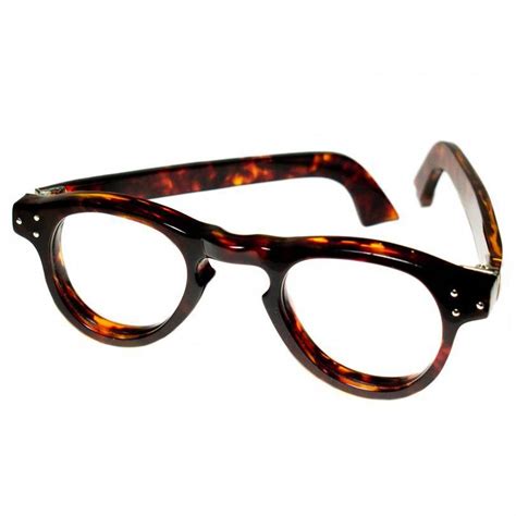 to know more about vintage 1940s british vintage eyewear 3dot the bond demi amber hand made in