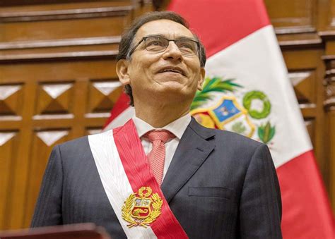 presidente vizcarra es el más poderoso del perú el men