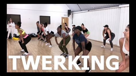 twerking meaning