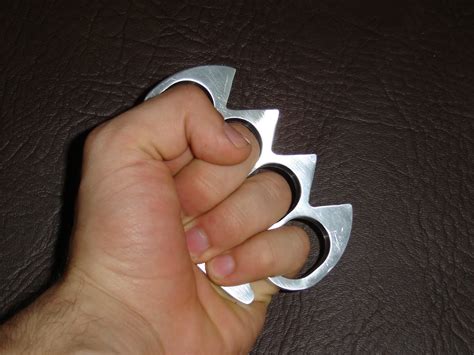 Jakeys Weapon Blog Spiked And Polished Knuckle Duster