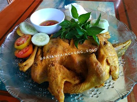 Kemudian diberi berbagai macam bumbu sehingga menghasilkan rasa yang amat gurih dan enak. Resep Ingkung Ayam Jawa Spesial : Resep Ingkung Ayam ...