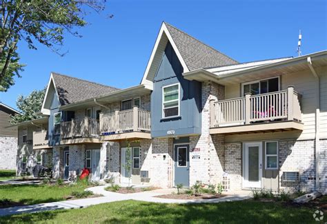 Madison campus and downtown apartments is the place to find the best madison, wi, downtown apartments for rent. Seven Oaks Apartments Rentals - Madison, WI | Apartments.com