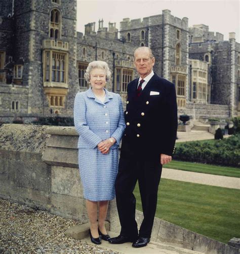 Queen Elizabeth Opens Windsor Castle Private Areas To Public