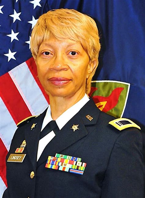 Chief Warrant Officer 5 Belynda Lindsey Us Army Reserve Article View