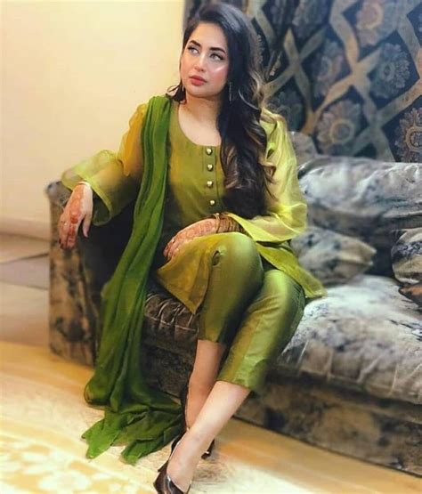 punjabi models pakistani models pakistani girl pakistani women dresses beautiful pakistani