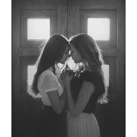 Dead Girls Sisters Photoshoot Sister Photography Lesbian Couple