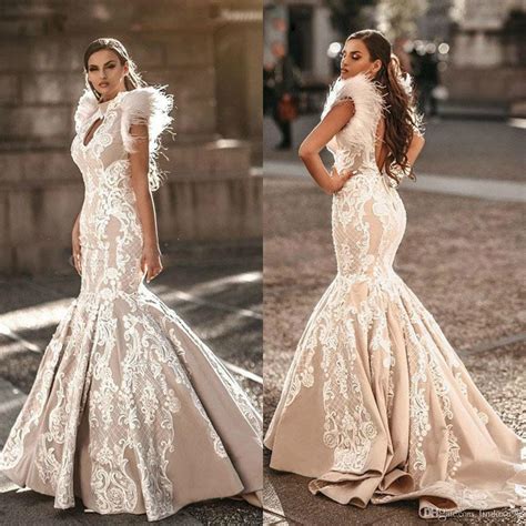 Luxury Feather Mermaid Wedding Dresses Champagne Lace Appliqued High